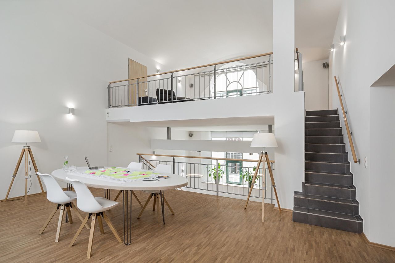 Rest of the World workshop spaces Historic venue Loft18 image 0