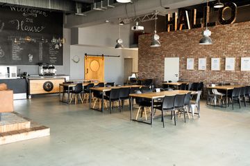 Bonn  Corporate event space Café image 0