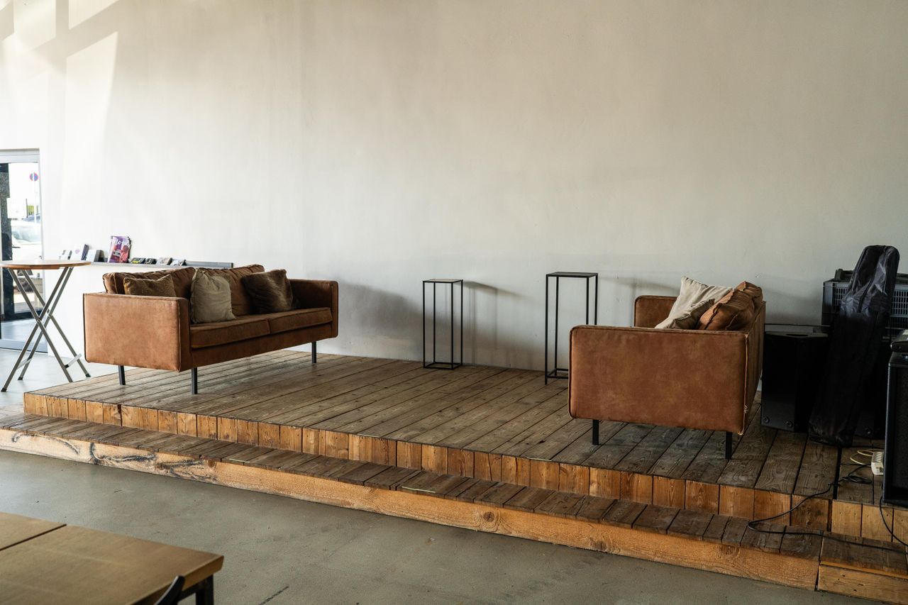 Bonn  Eventlocation Café image 4