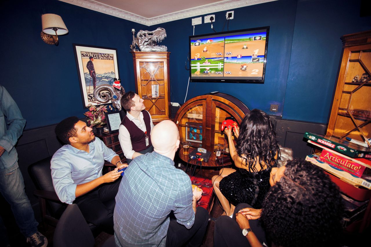 London workshop spaces Meeting room The Study Space image 7