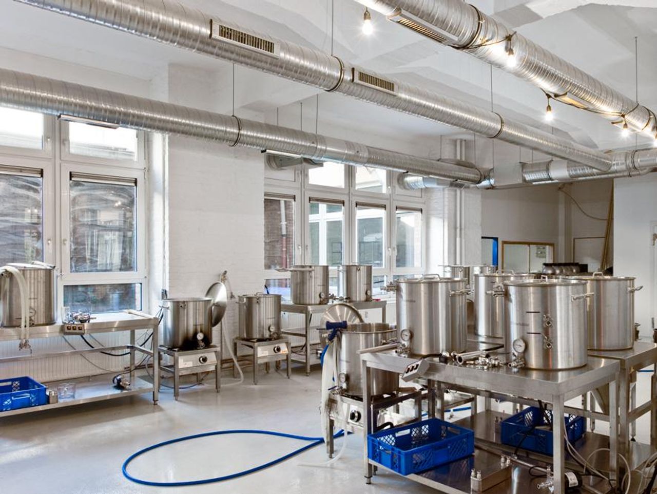 Berlin workshop spaces Industrial space Brewery space image 3