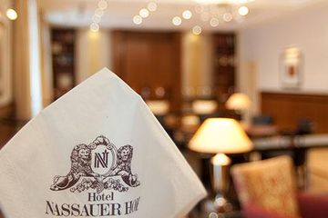 Mainz   Fürst von Metternich Lounge image 1