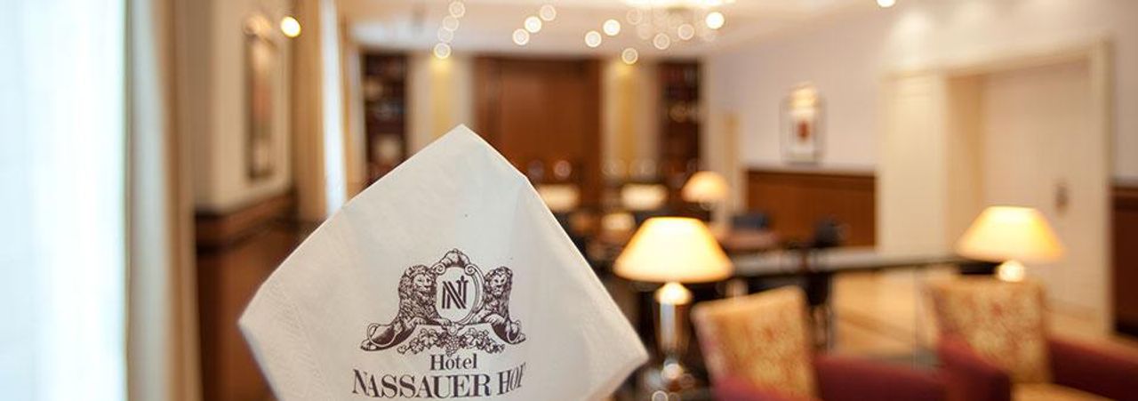 Mainz   Fürst von Metternich Lounge image 1