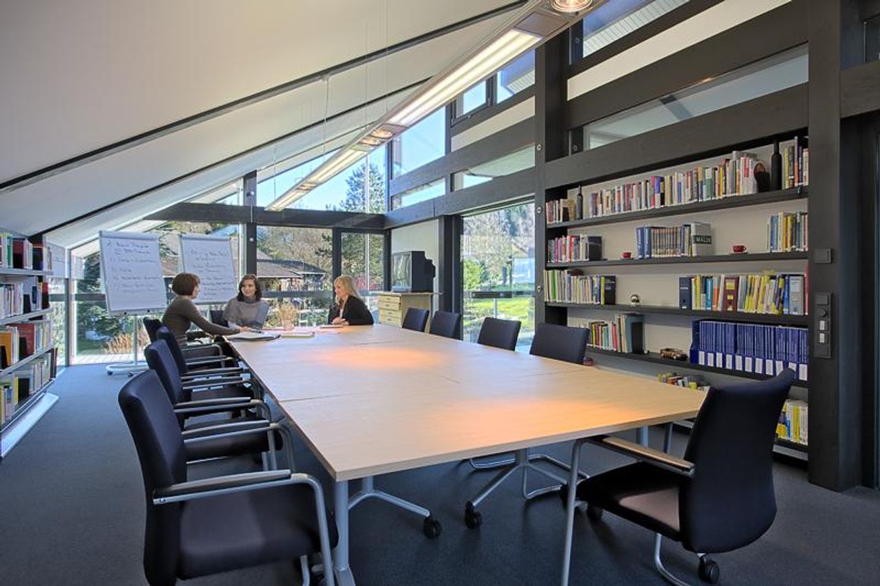 Gummersbach  Seminarraum Tagungsraum im modernen Glashaus image 0