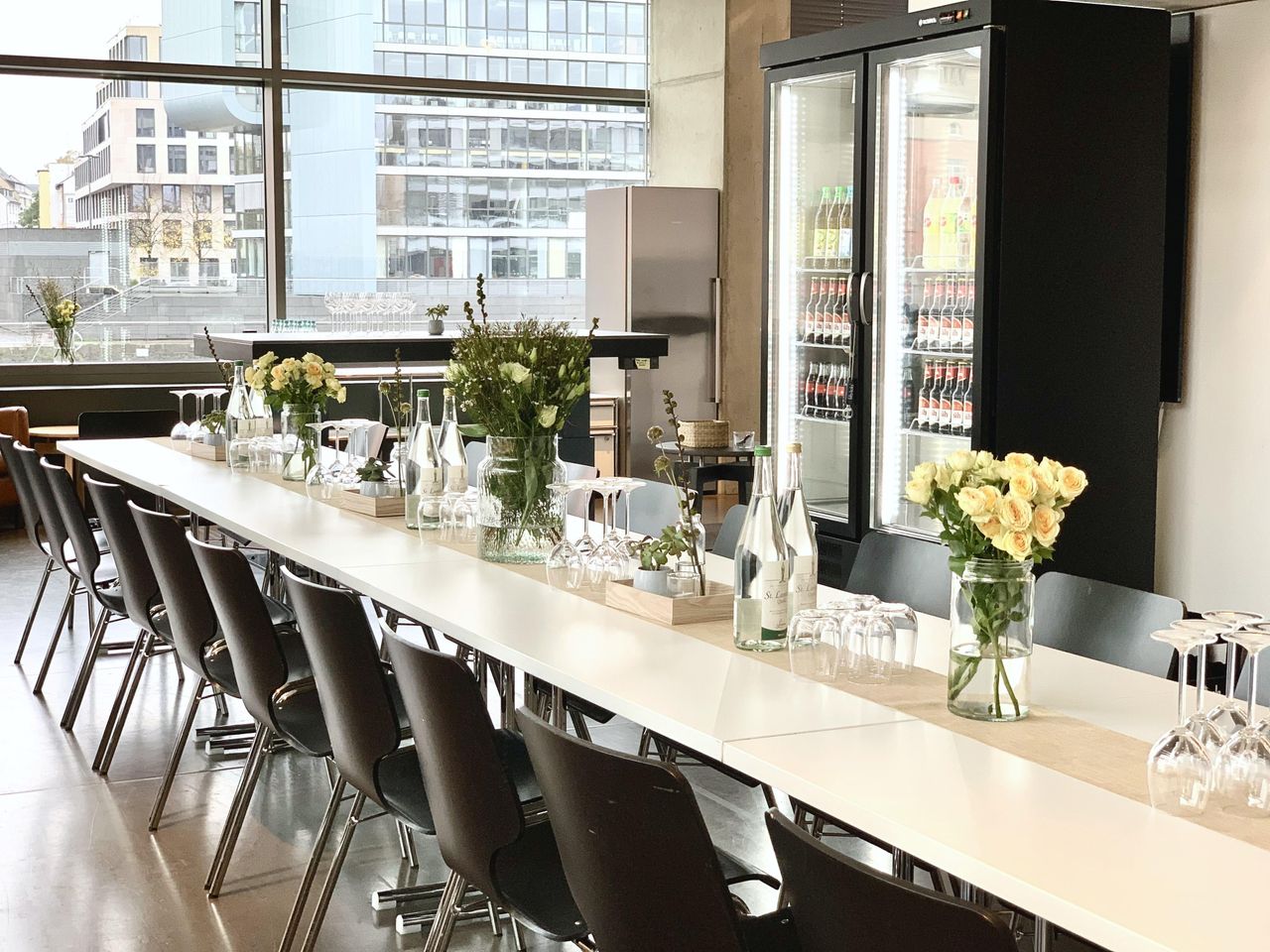 Cologne Kreatives Meeting Kitchen studio Die Showküche im KRANHAUS Nord - Kochen am Rhein image 19