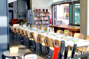 Keulen Kreatives Meeting Keuken studio Die Showküche im KRANHAUS Nord - Kochen am Rhein image 2