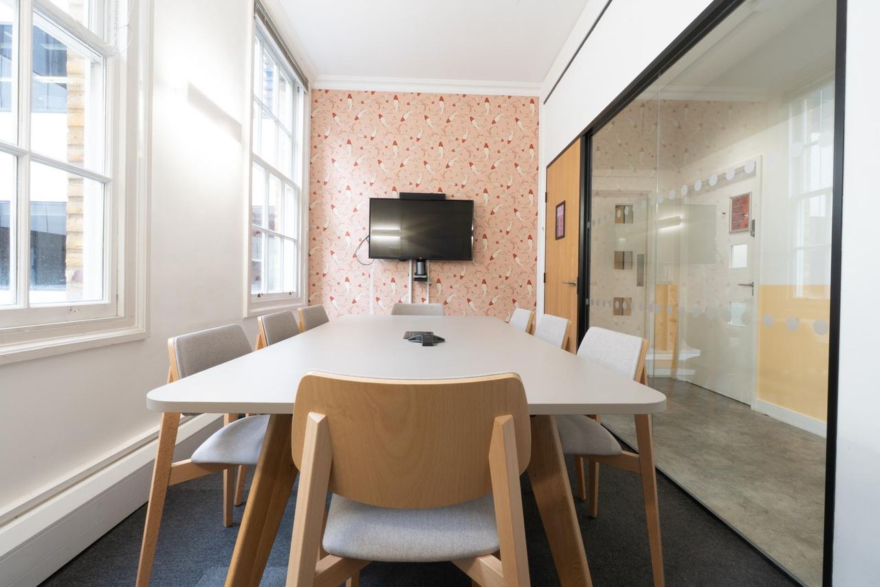London Client Meeting Meeting room Hoban image 2