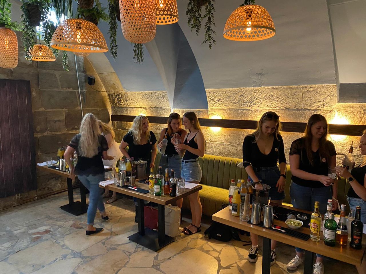 Fürth Gruppenarbeit Bar Privatraum 2 image 3