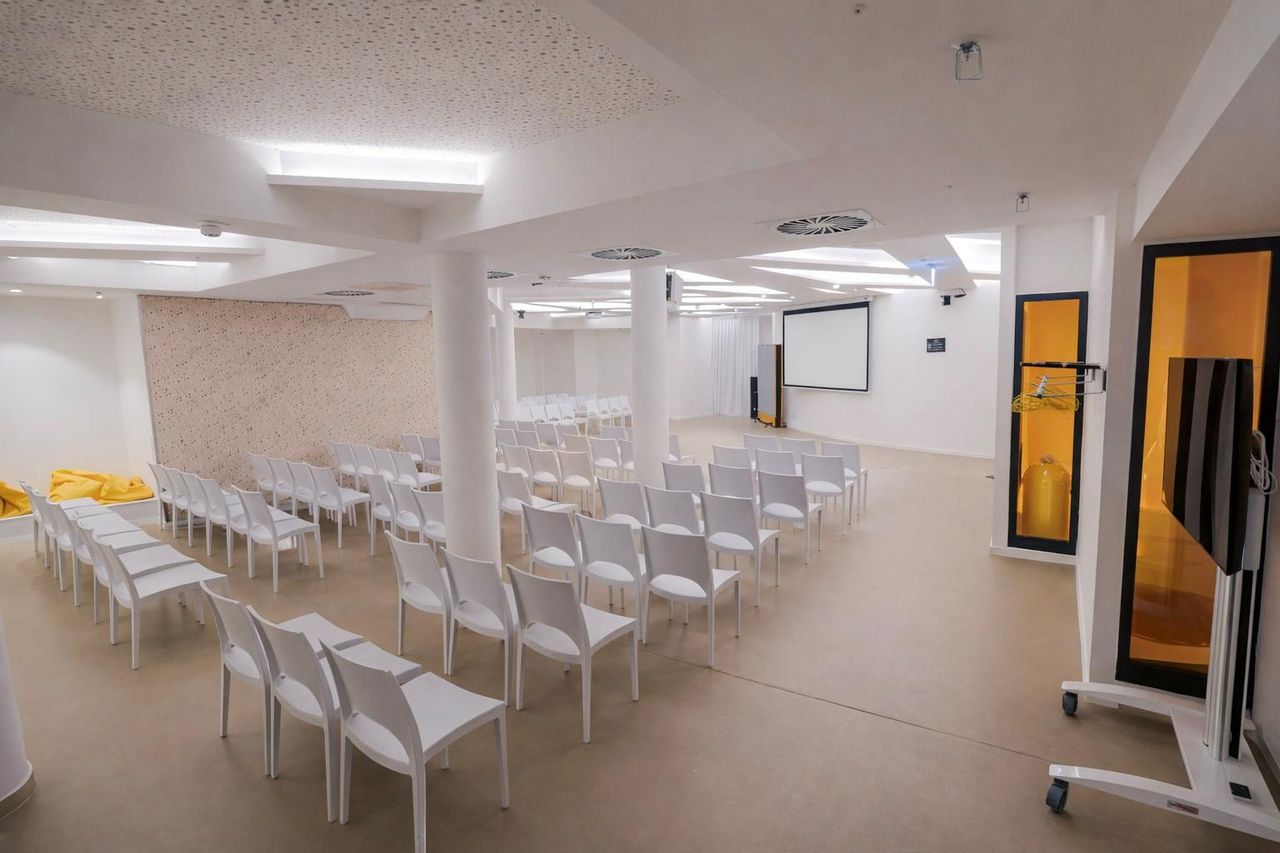 Berlijn Coworking Evenementenlocaties Yellow Giant - Space Shack image 2