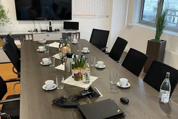 Bonn Meetingraum CINTELLIC Konferenzraum - Mount Everest image 1