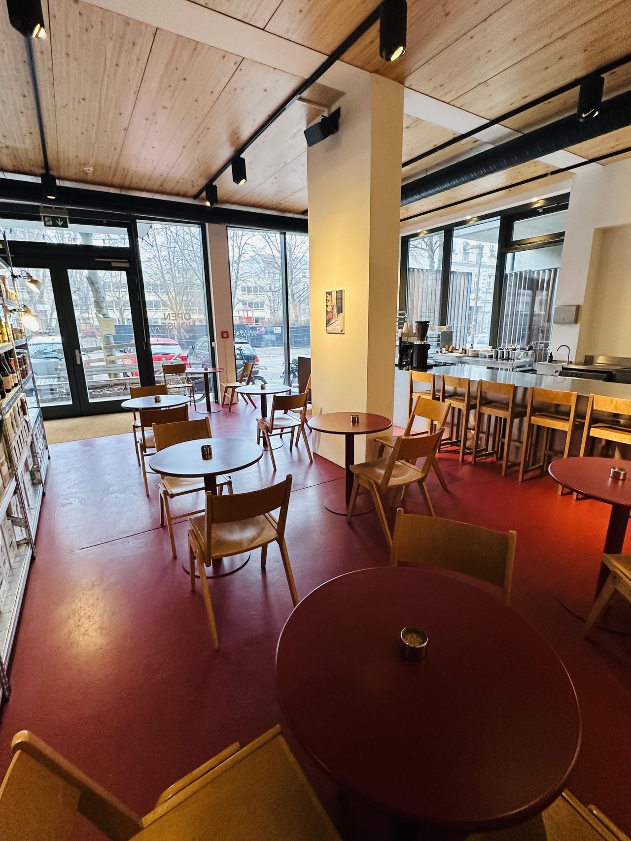 Berlin  Cafe Open House image 9