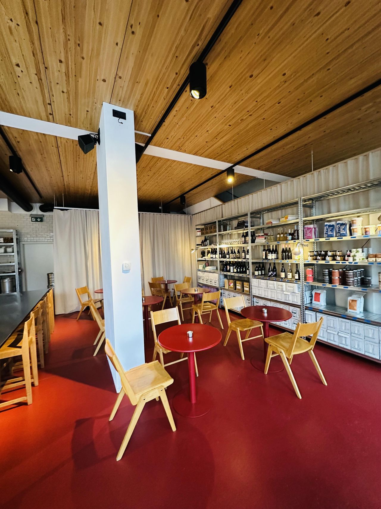 Berlin  Cafe Open House image 7