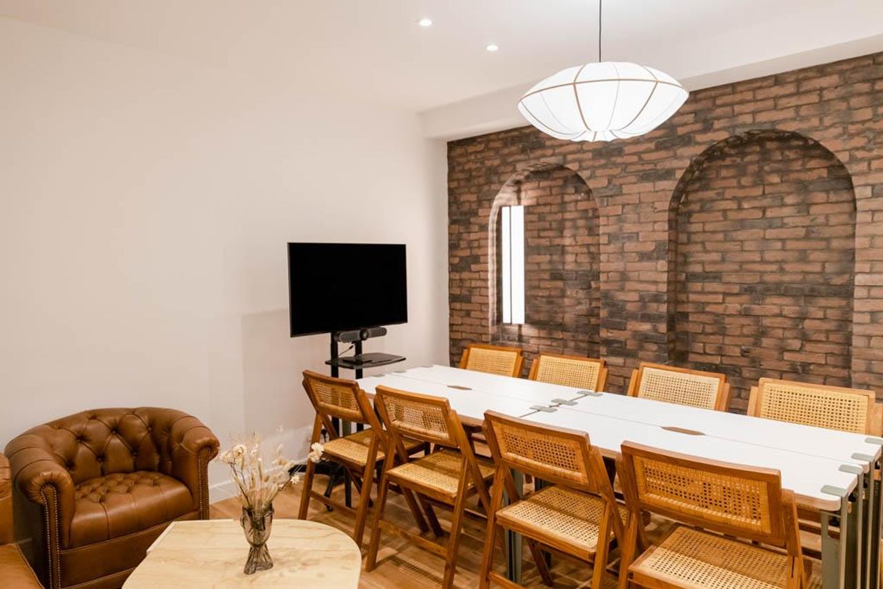 Rueil-Malmaison  Training rooms LA SALLE BROOKLYN image 4