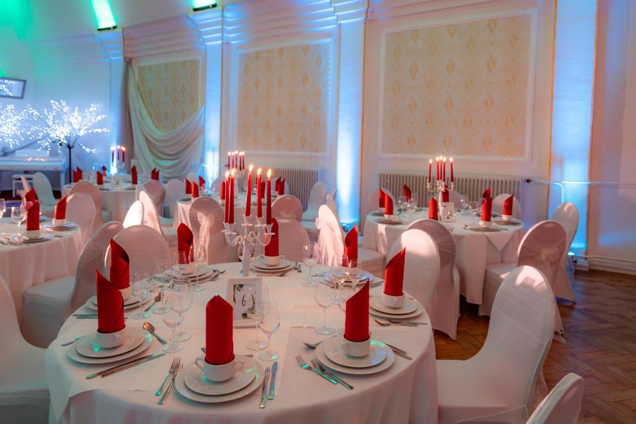 Karlsruhe Offsite Meeting Hochzeitssaal Historischer Kreuz Saal image 9