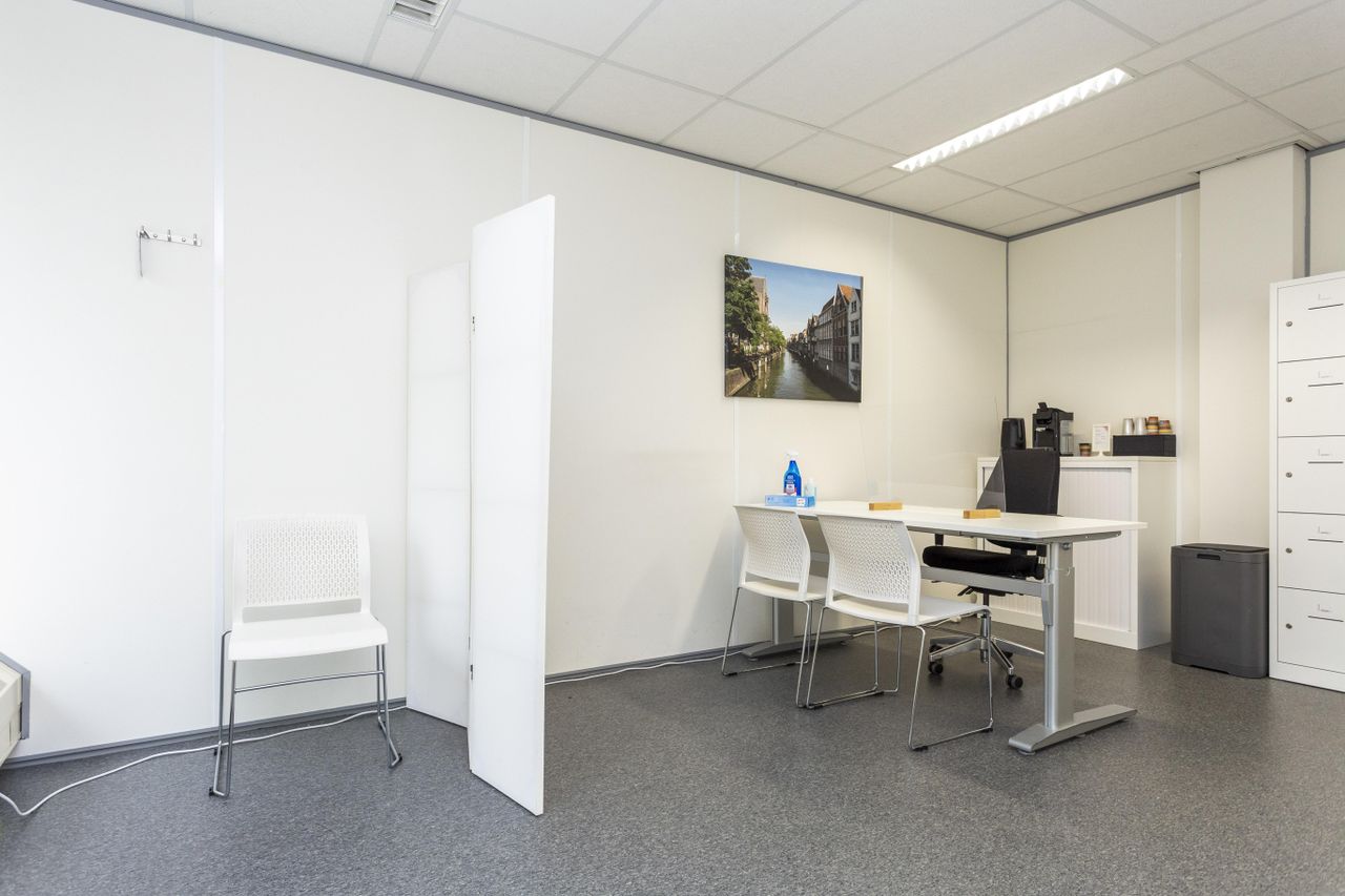 Dordrecht Klantafspraak Meeting rooms Witte coachkamer 1 image 1