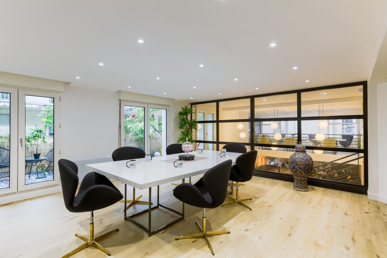 Rest van de wereld  Coworking spaces Salle de réunion 