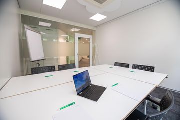 Zürich Tagungsraum Besprechungszimmer 15A für Teammeetings image 1