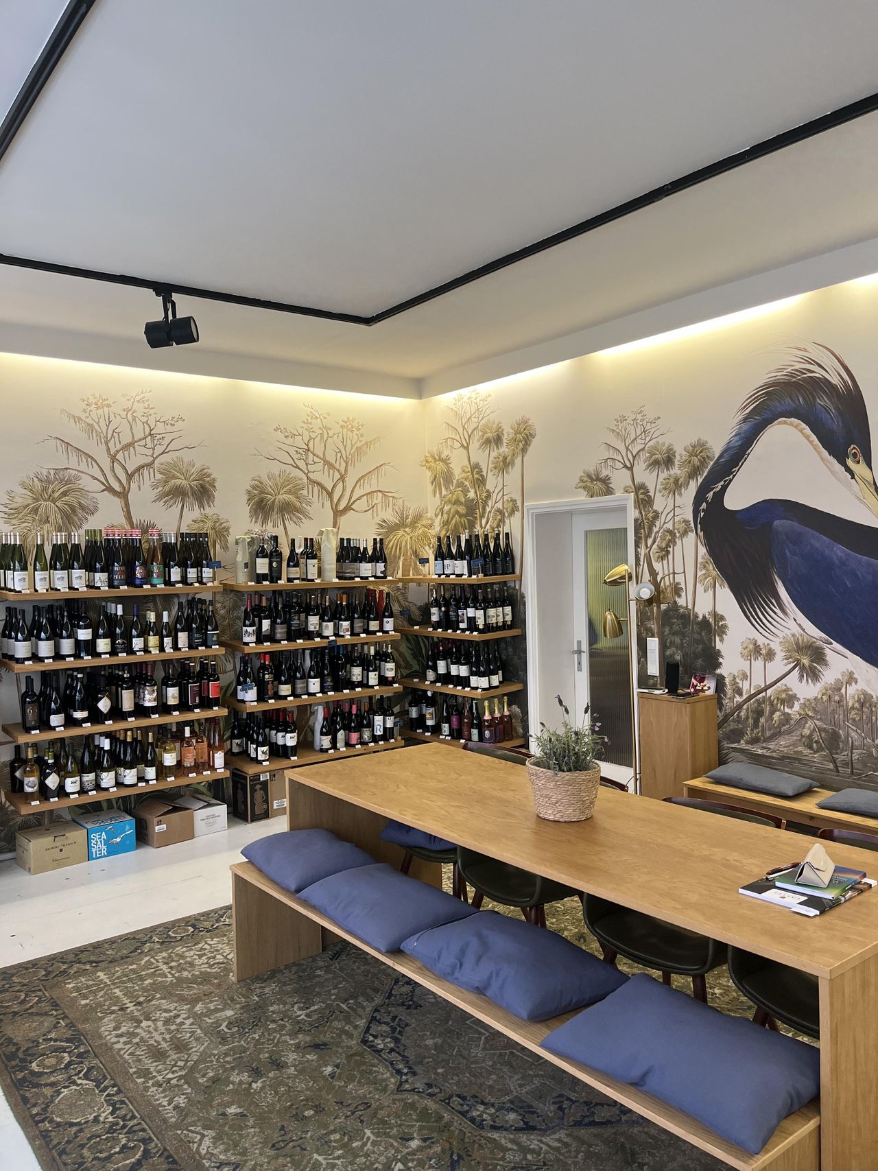 Munich  Office space x 0000The Wine Desk Munich image 8