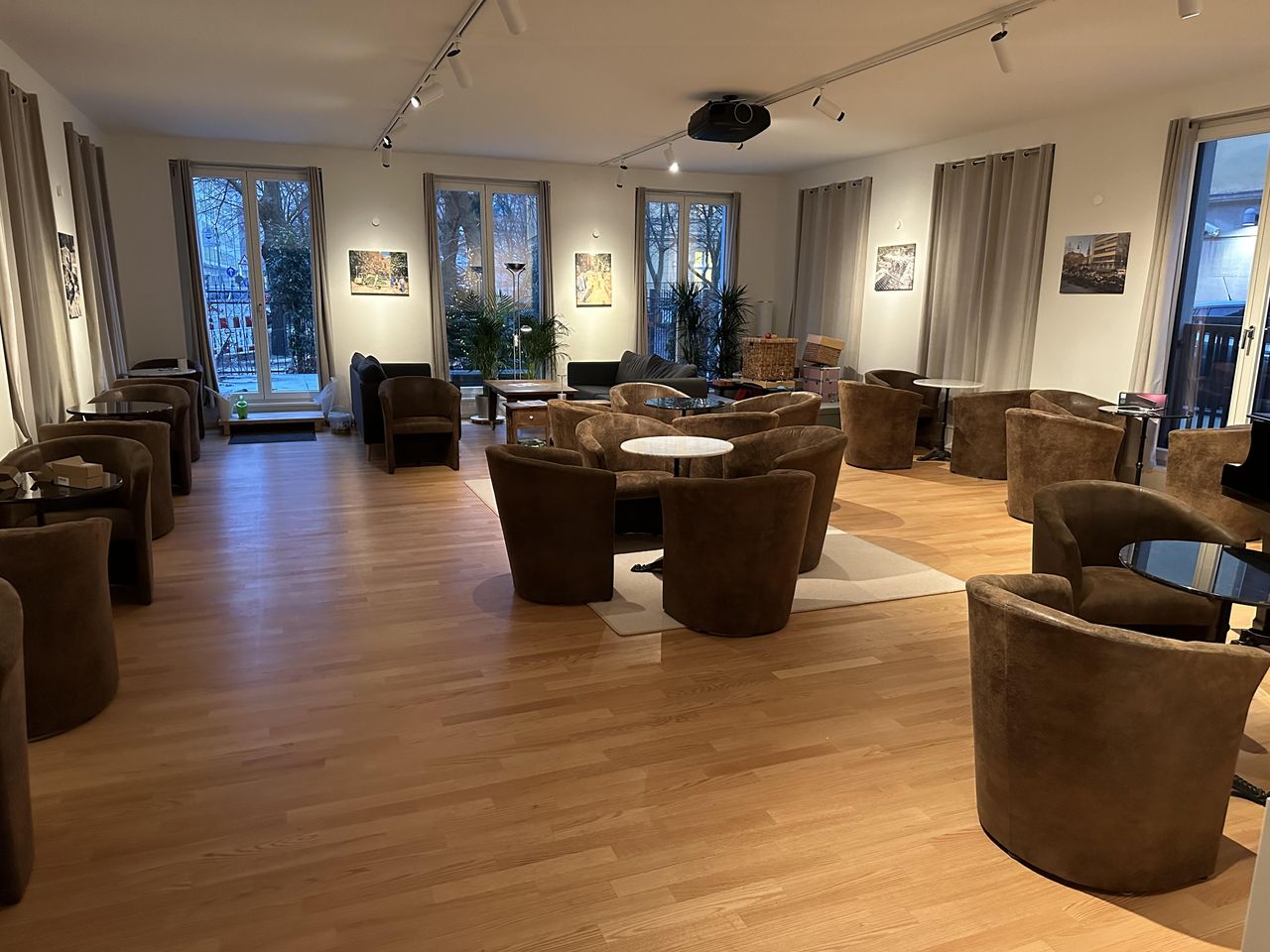 Berlin Coworking Corporate event space EmMi 0 image 14