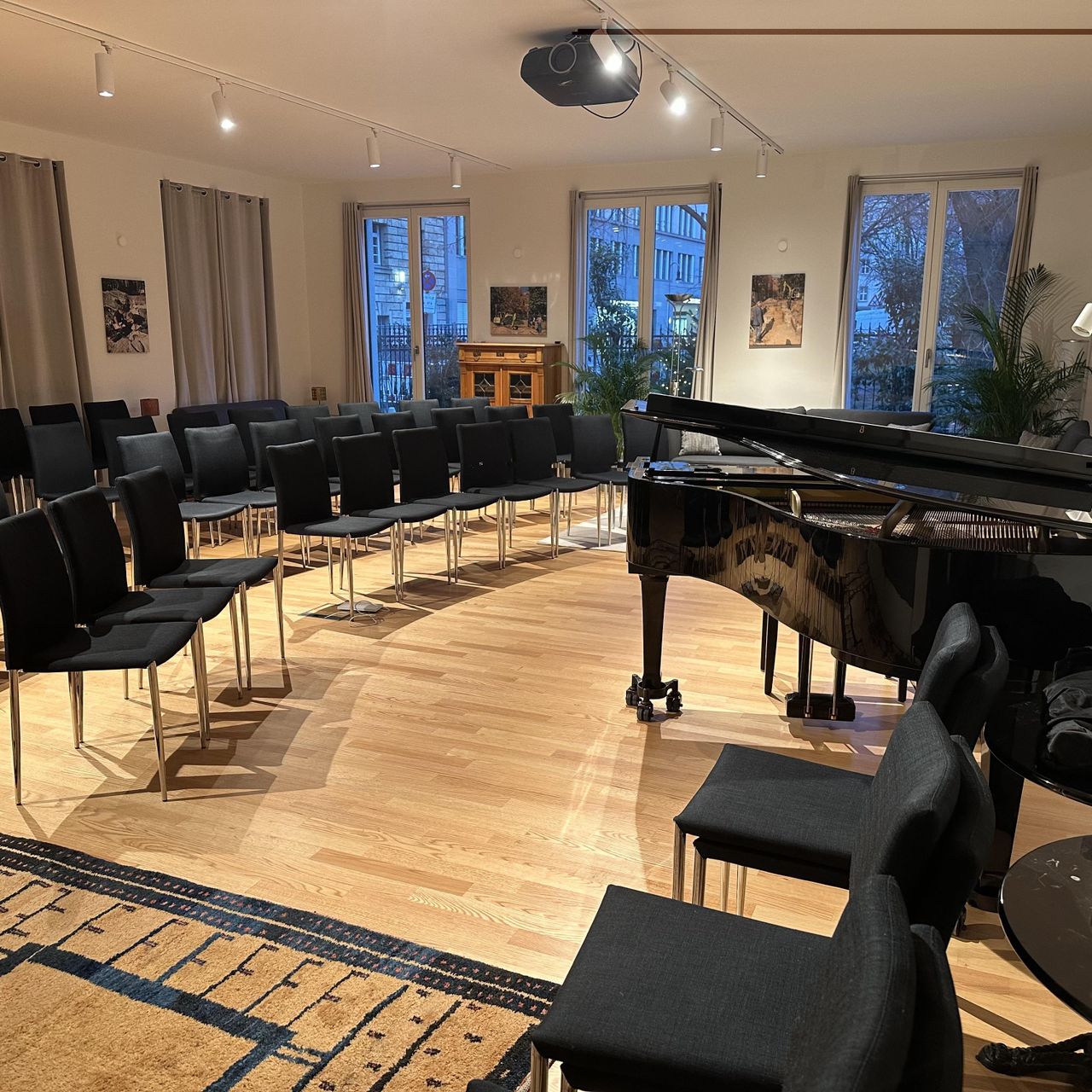 Berlin Coworking Corporate event space EmMi 0 image 5