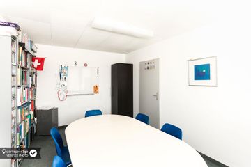Zürich Kundengespräch Sitzungszimmer klein image 3