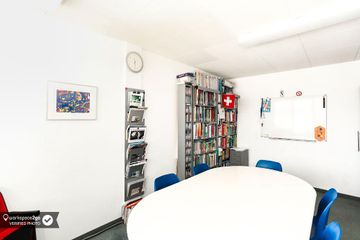 Zürich Kundengespräch  Sitzungszimmer klein image 1