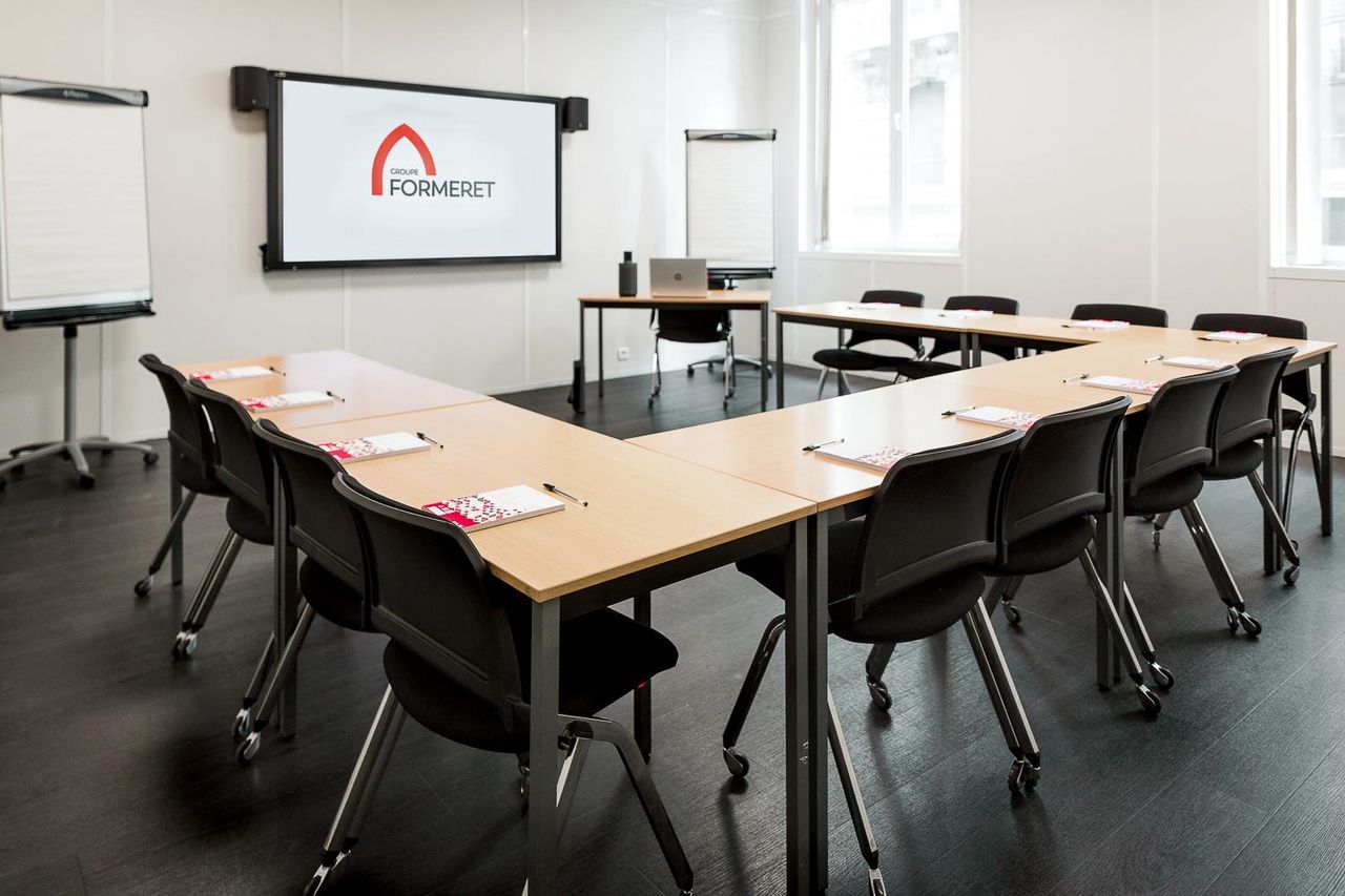 Paris Offsite Meeting Boardroom Espace Cléry image 16