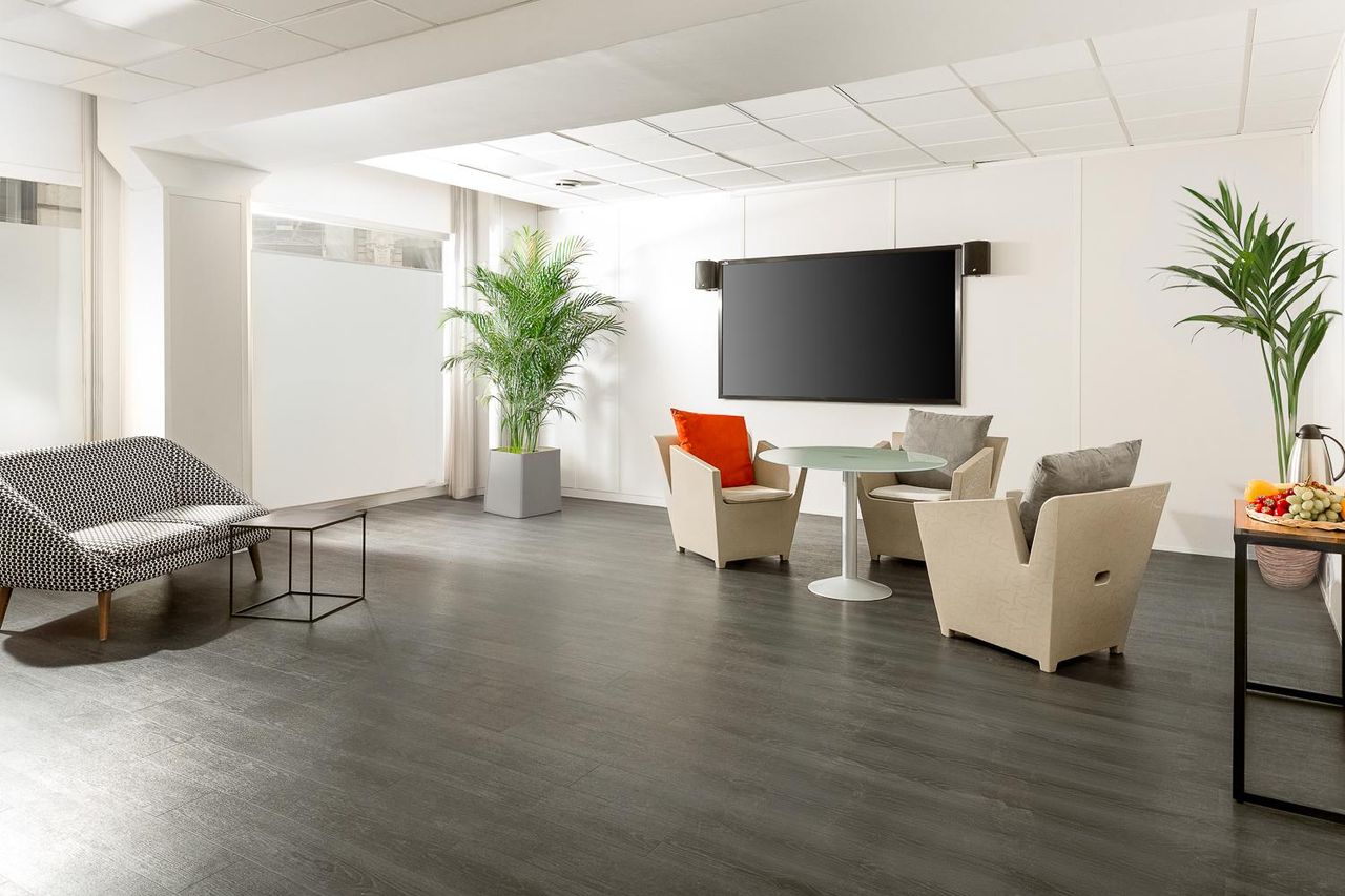 Paris Offsite Meeting Boardroom Espace Cléry image 27