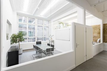 Berlin Client Meeting Meeting rooms Meetingraum image 9