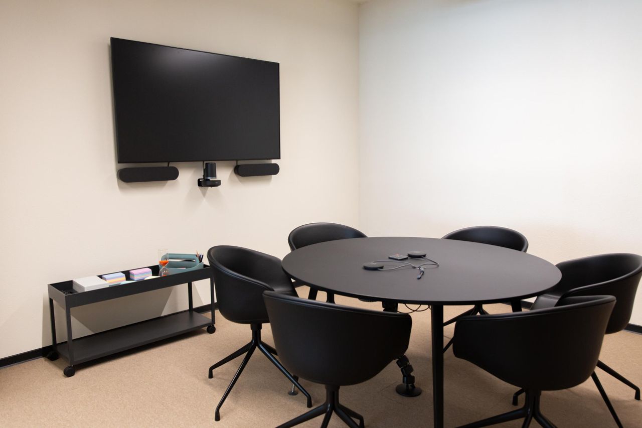 Rest of the World Kundengespräch  Sitzungszimmer 