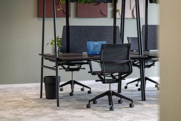 Stuttgart Mobiles Arbeiten Workspace Coworking- und Hot Desk Arbeitsplätze image 1