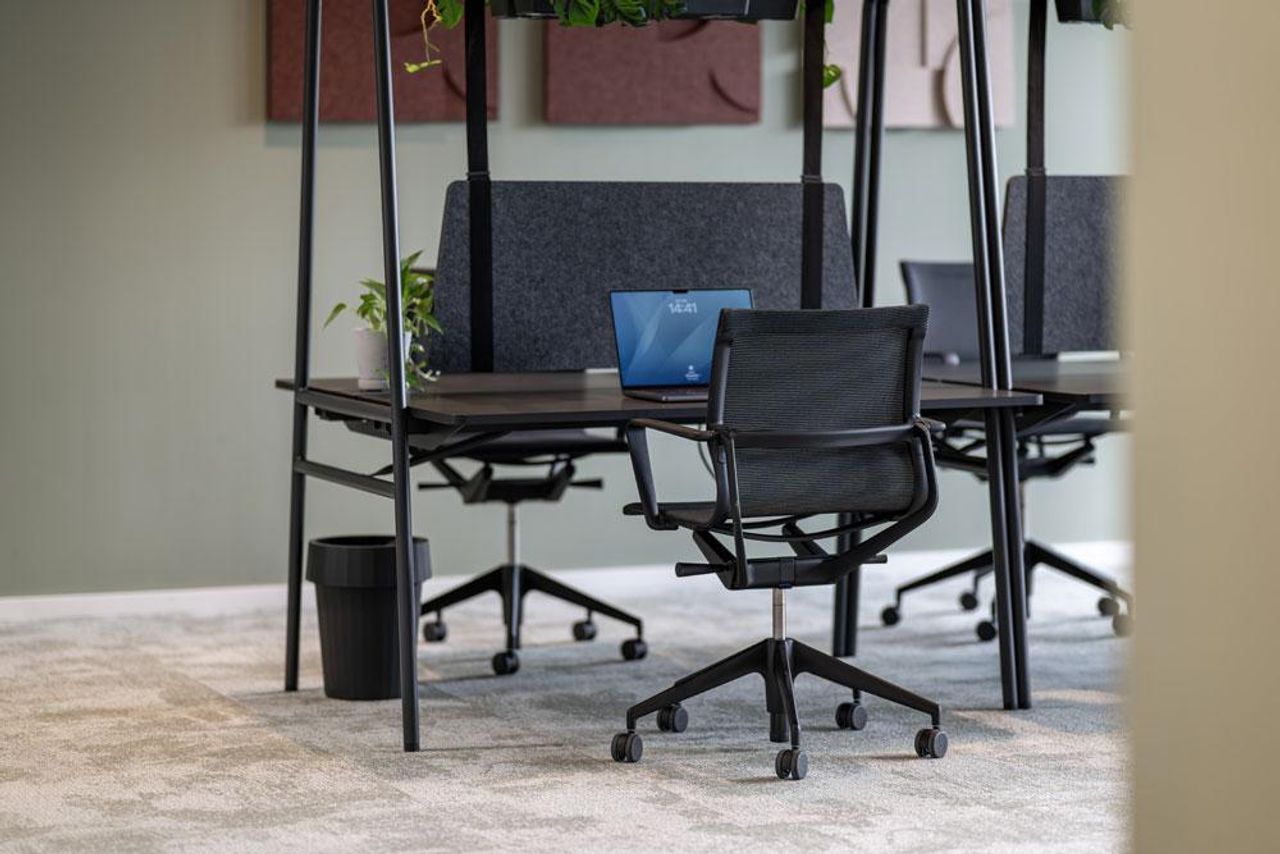 Stuttgart Mobiles Arbeiten Werkruimte Coworking- und Hot Desk Arbeitsplätze image 1