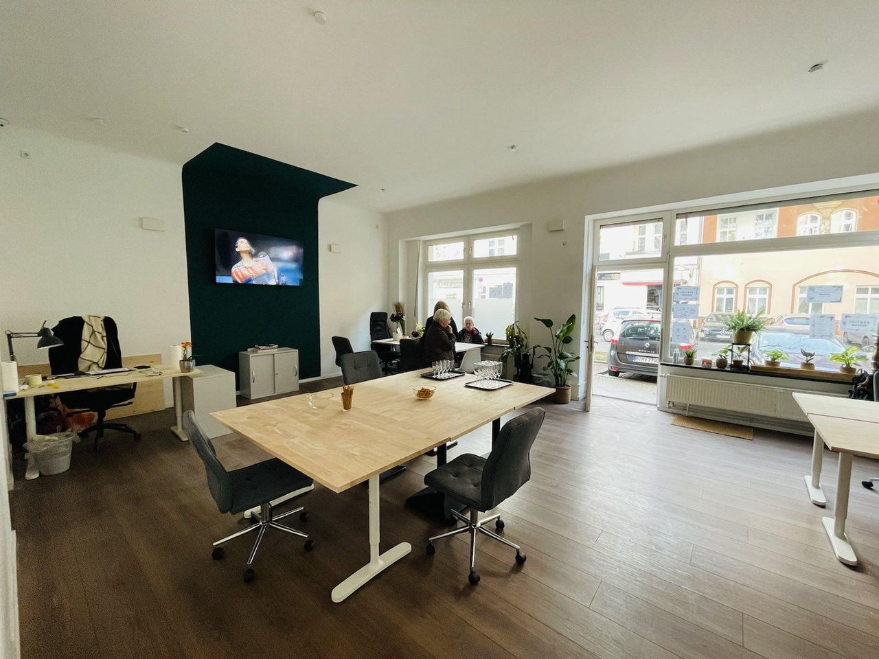 Berlin  Coworking Space Wow Space | Coworking in Berlin image 3