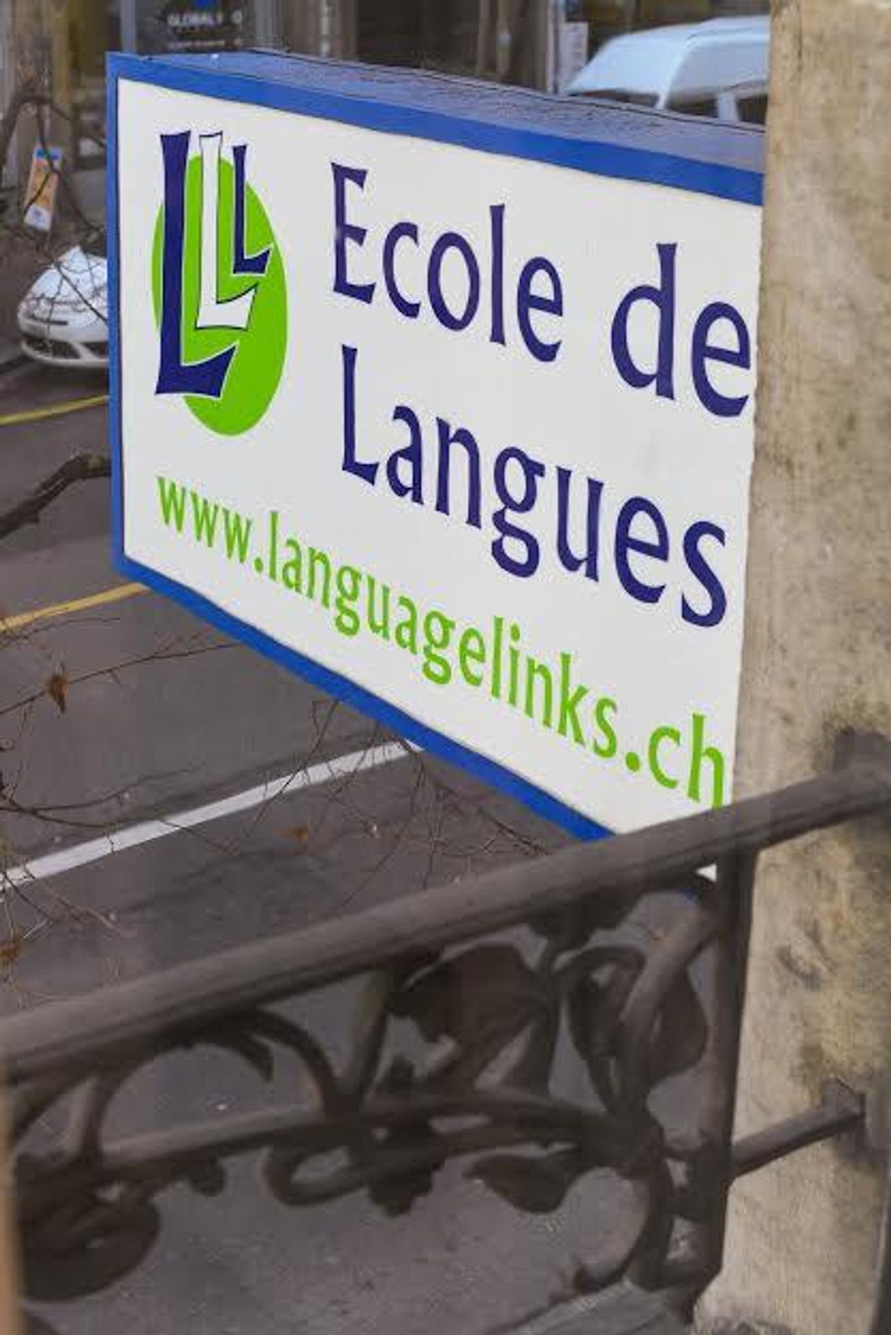 Rest der Welt Kundengespräch  Salle n° 4 image 2