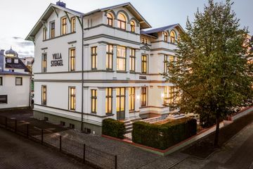 Heringsdorf Function Room Stilvolle Seebäder-Architektur für Film- und Fotoproduktionen image 0