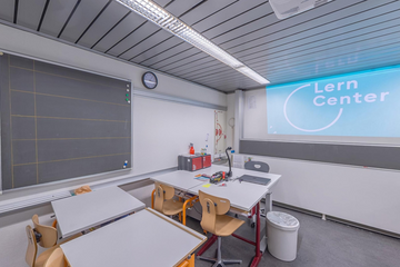 Zürich Seminar  Schulungsraum rechts image 3