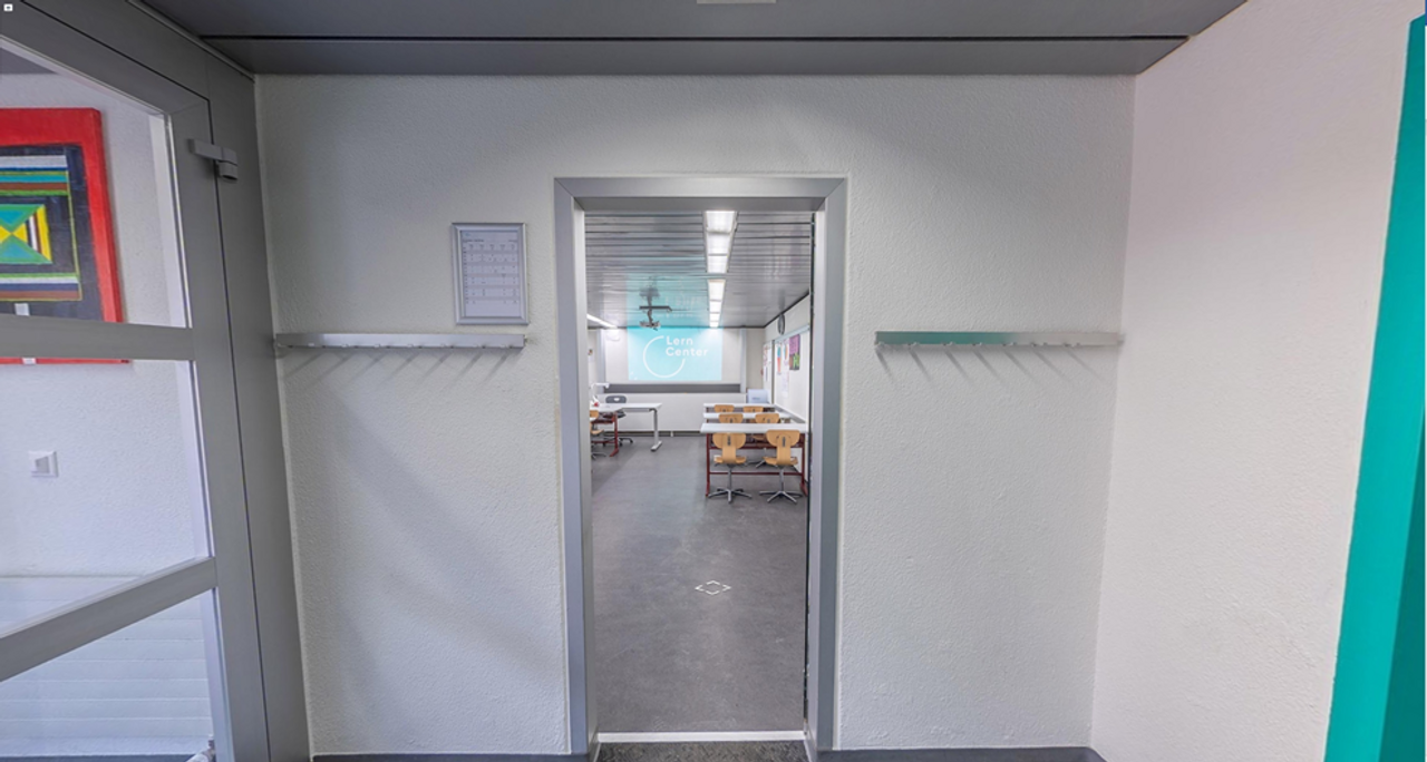 Zürich Seminar  Schulungsraum rechts image 4