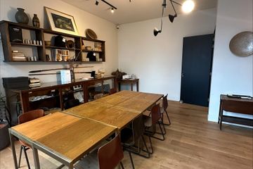 Den Haag  Restaurant Opkamer image 2