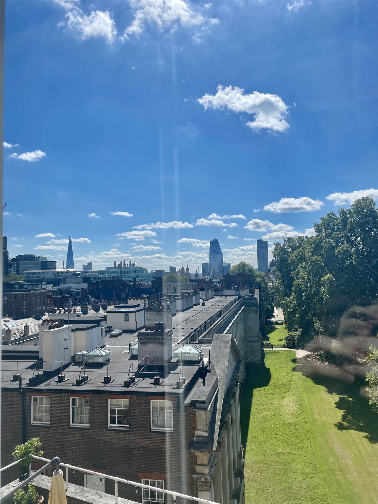 London  Meeting rooms Meeting Room for up to 14 People image 2