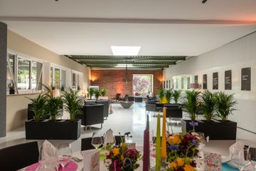 Stuttgart  Unusual venue Lounge image 2