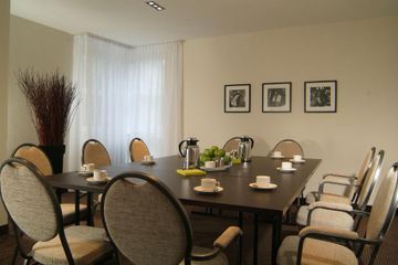 Rest der Welt   viermalfünf image 0