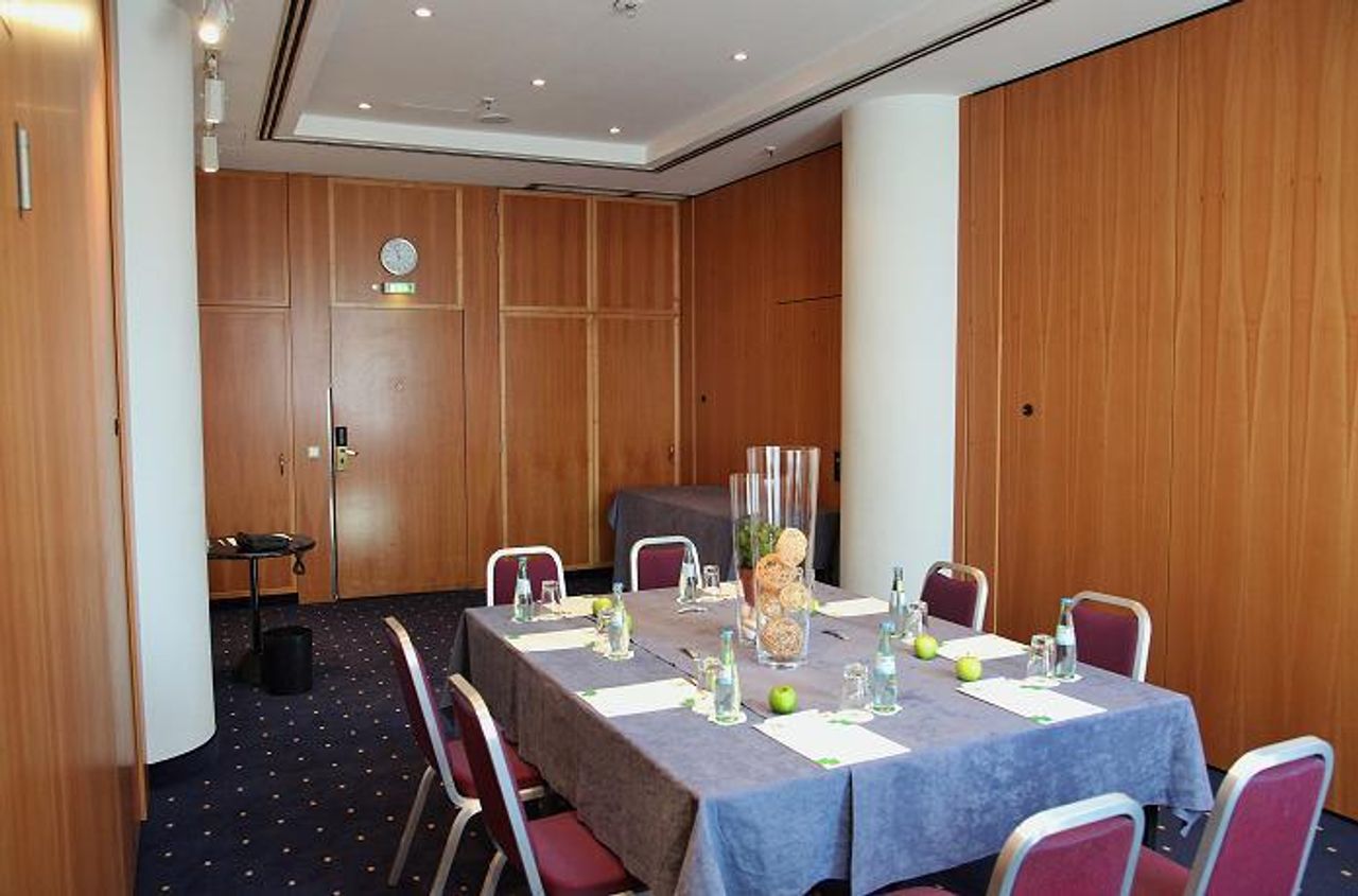 Hamburg   Este image 1