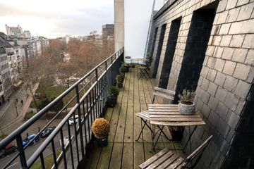 Köln training rooms Meetingraum Heller Meetingraum mit Dachterasse image 6