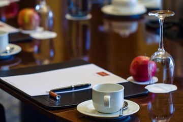 Stuttgart   Board Room 8 image 1