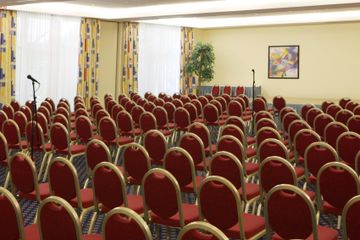 Leipzig   Konferenzraum 1 image 1