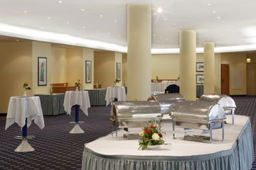 Leipzig   Konferenzraum 1 image 1