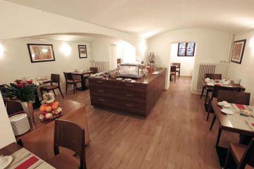 Düsseldorf   Gartenblick image 14