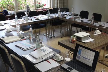 Düsseldorf   Gartenblick image 2