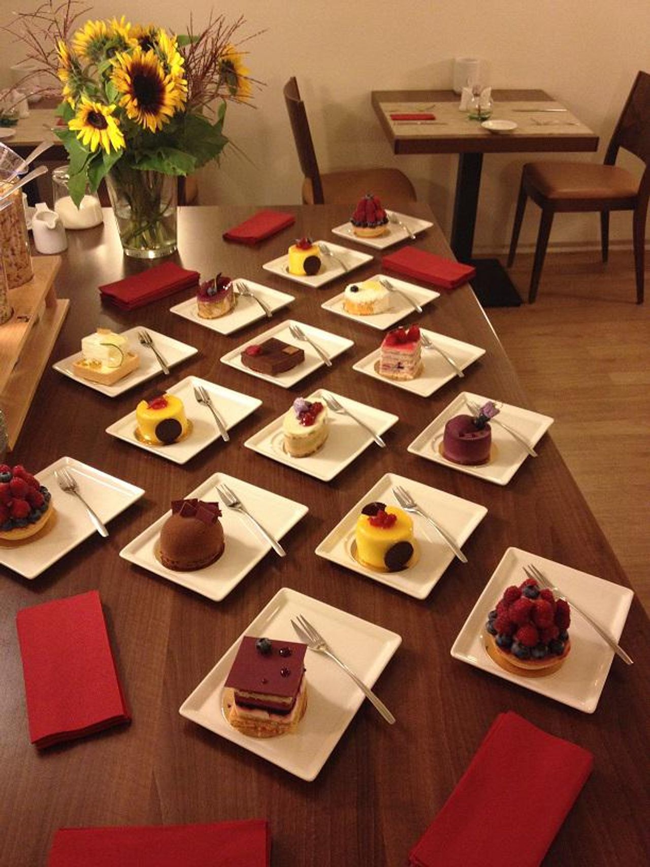 Düsseldorf   Gartenblick image 1