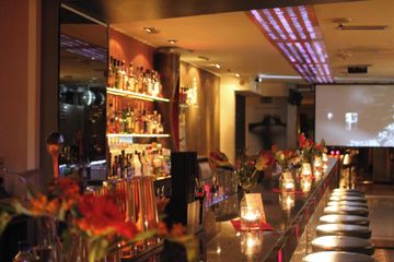 Berlin corporate event spaces Bar Eventlocation image 3